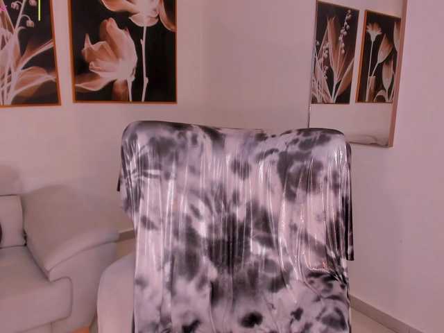 BellaCarteer's BongaCams show and profile