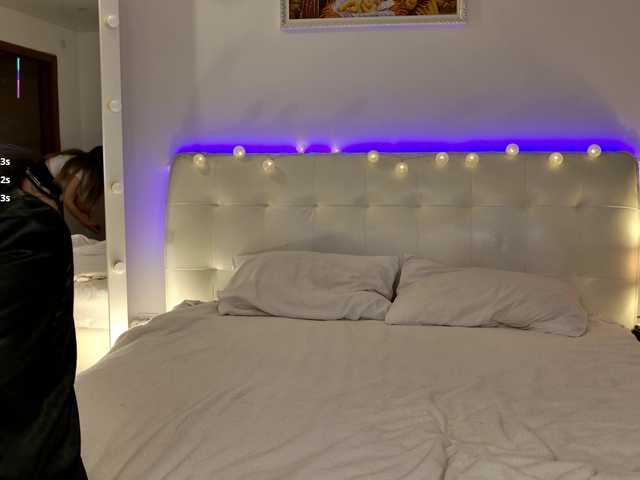 franksalise from BongaCams