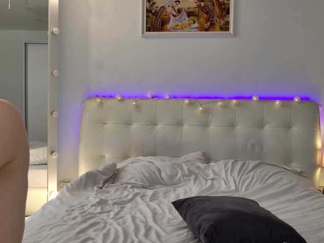 franksalise's BongaCams show and profile