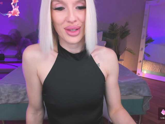 lana-sweetie live cam profile