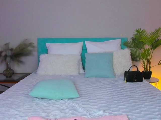 lana-sweetie's BongaCams show and profile