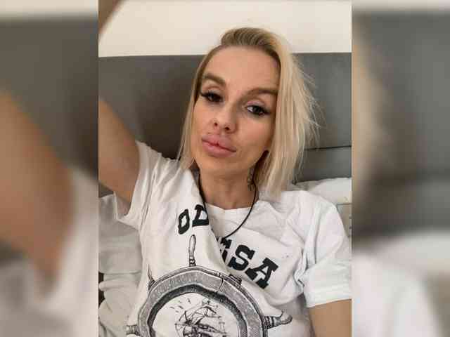 lana-sweetie webcam