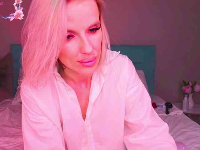 lana-sweetie webcam
