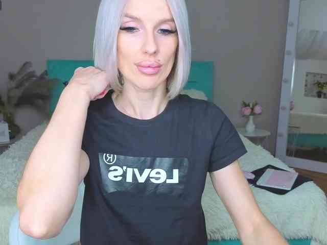 lana-sweetie webcam