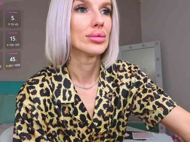 lana-sweetie webcam