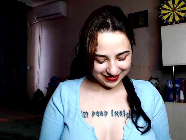 Sarah-Dumont webcam