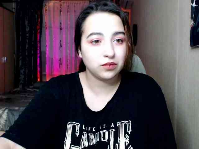 Sarah-Dumont webcam