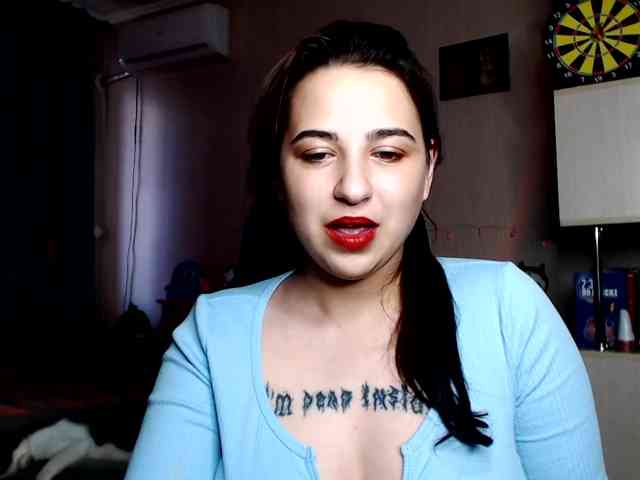 Sarah-Dumont webcam