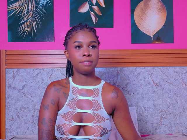 kinkyandsavage's BongaCams show and profile