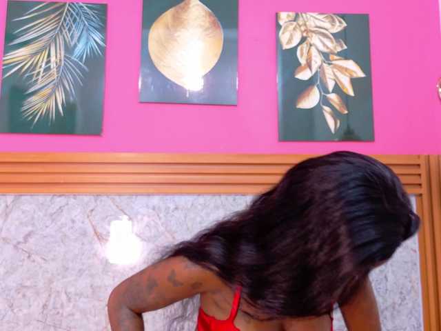 kinkyandsavage's BongaCams show and profile