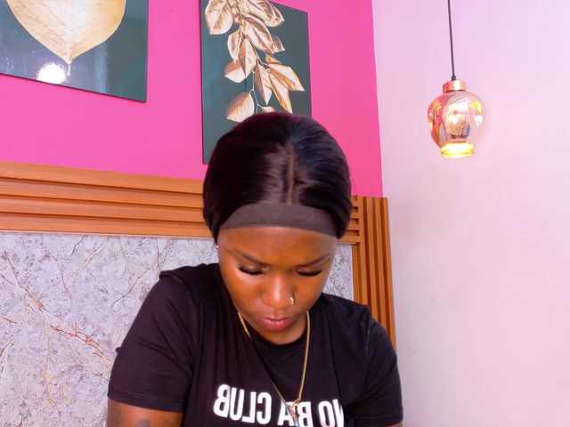 kinkyandsavage's BongaCams show and profile