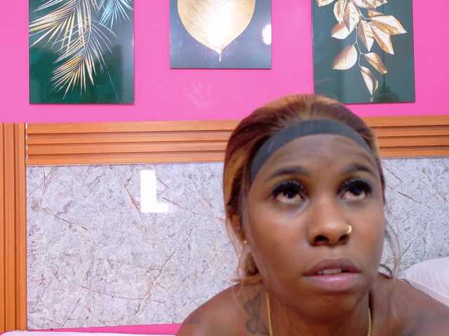 kinkyandsavage's BongaCams show and profile