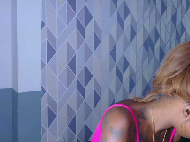 kinkyandsavage from BongaCams