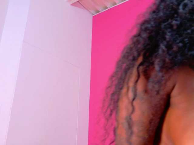 kinkyandsavage's BongaCams show and profile