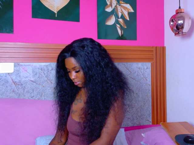 kinkyandsavage's BongaCams show and profile