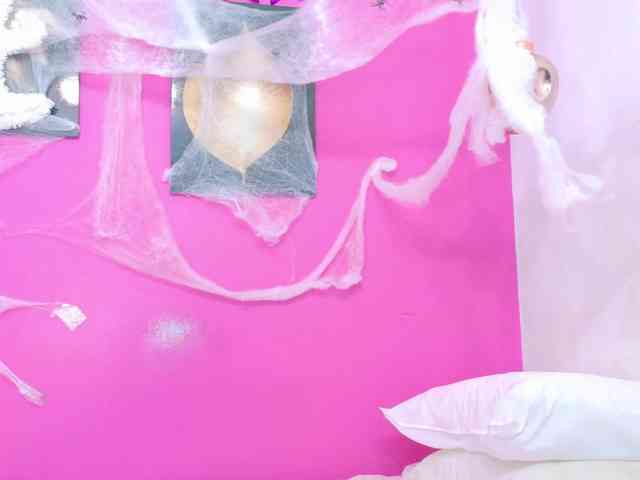 kinkyandsavage webcam