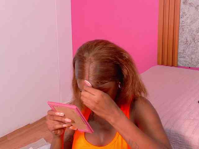 kinkyandsavage webcam