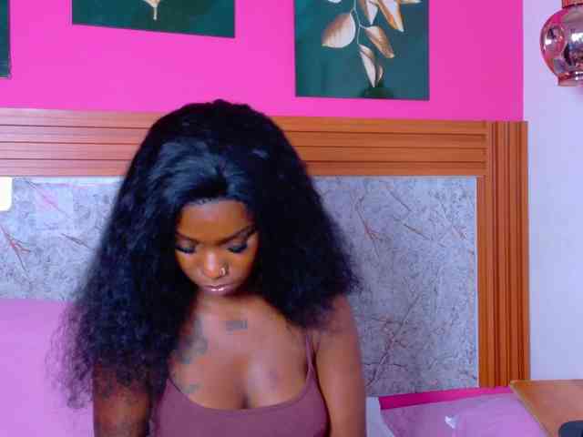 kinkyandsavage webcam