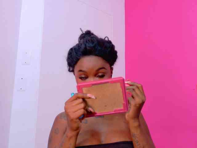 kinkyandsavage webcam