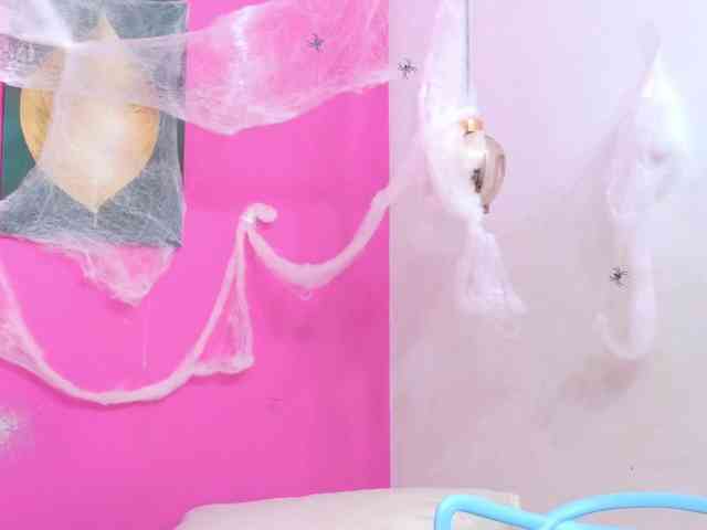 kinkyandsavage webcam