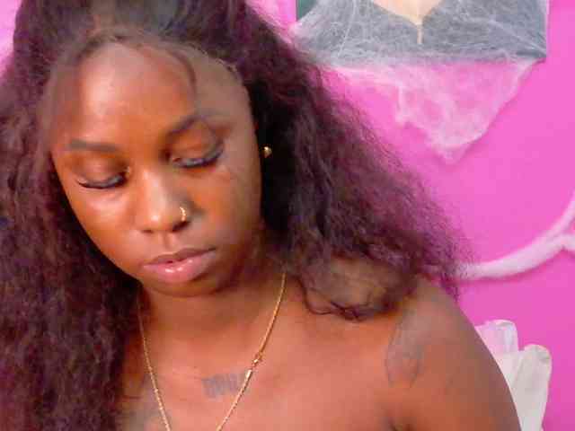 kinkyandsavage webcam