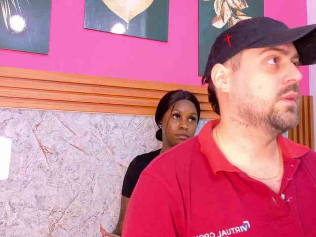 kinkyandsavage webcam