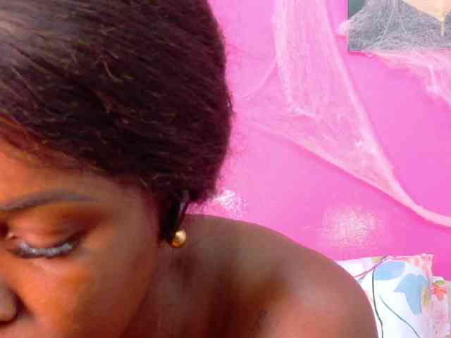 kinkyandsavage webcam