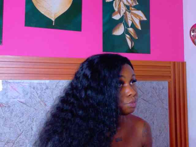 kinkyandsavage webcam