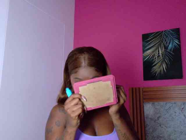 kinkyandsavage webcam