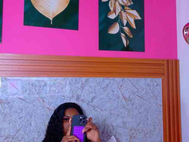 kinkyandsavage webcam