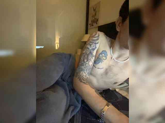 lukebransonxxx1 webcam