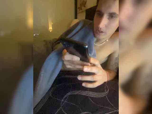 lukebransonxxx1 webcam