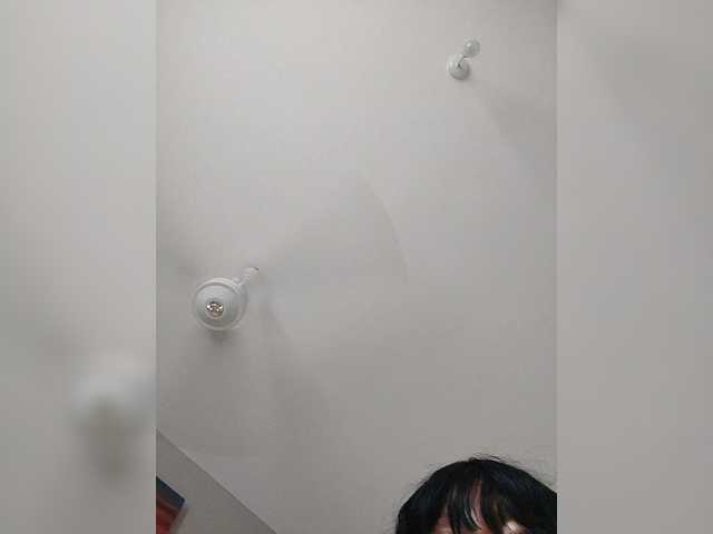 Camdolie's BongaCams show and profile