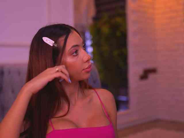 LaylaKristal webcam