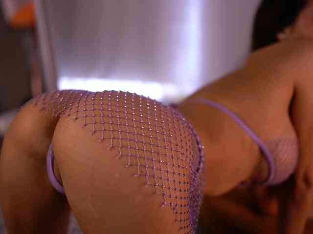 LaylaKristal webcam