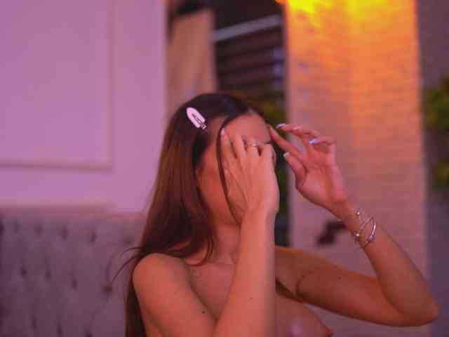 LaylaKristal webcam