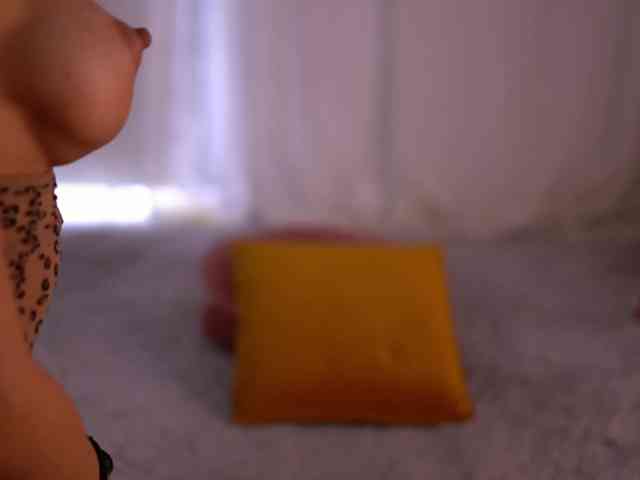 LaylaKristal webcam