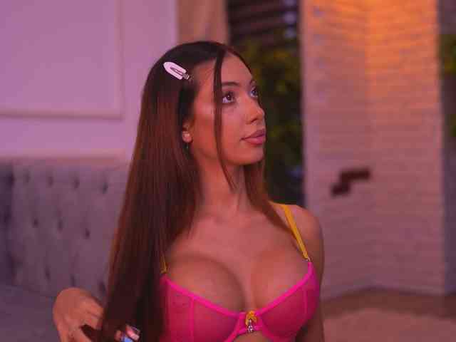 LaylaKristal webcam