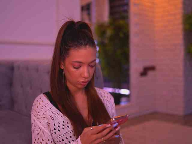 LaylaKristal webcam