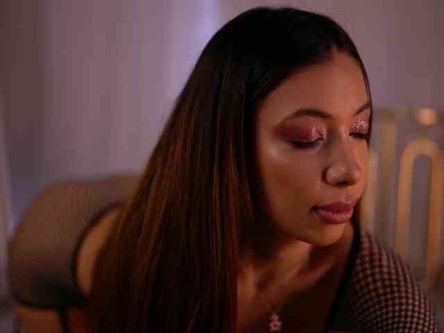 LaylaKristal webcam