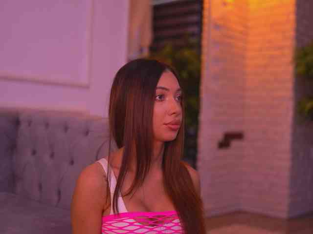 LaylaKristal webcam