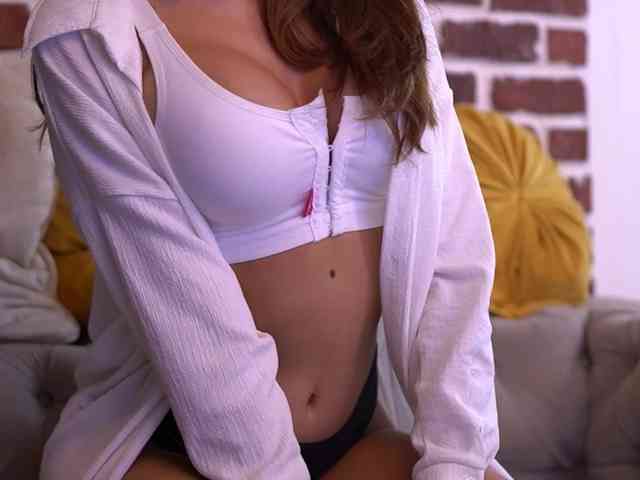 LaylaKristal webcam