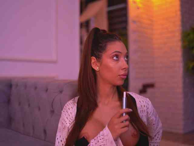 LaylaKristal webcam