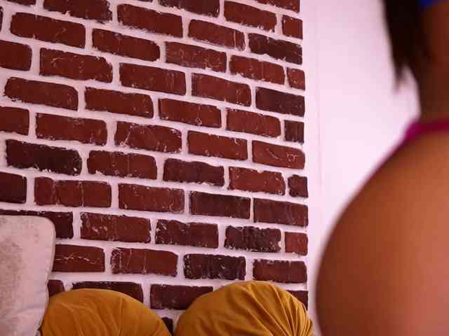 LaylaKristal webcam