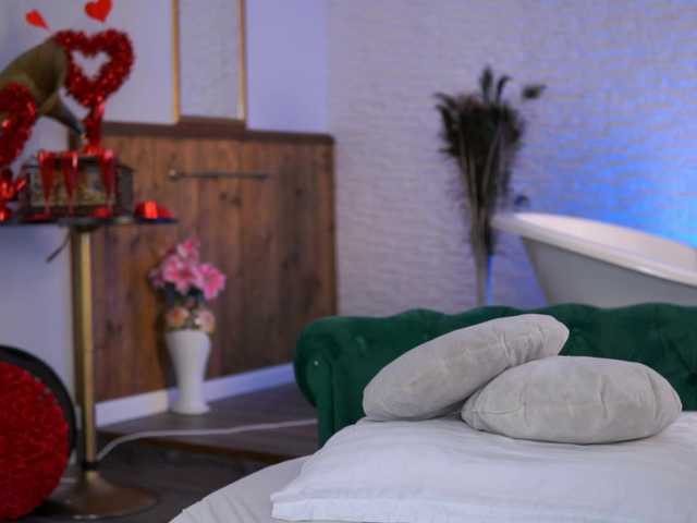 JennaDay's BongaCams show and profile