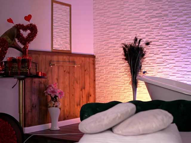 JennaDay's BongaCams show and profile