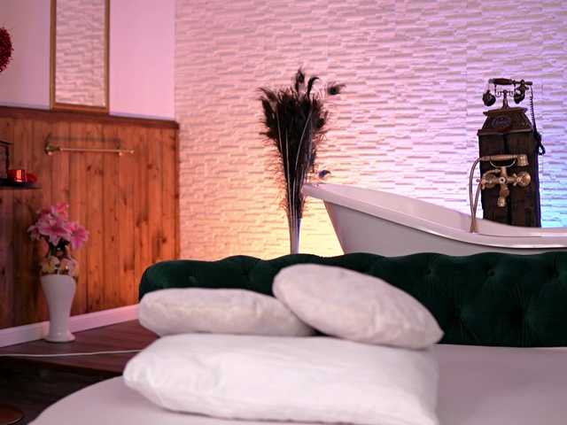 JennaDay's BongaCams show and profile