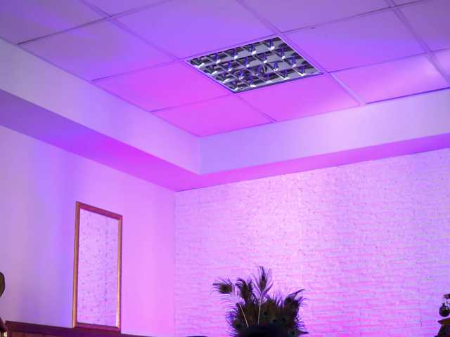 Sex chat gratuit in direct cu JennaDay pe BongaCams