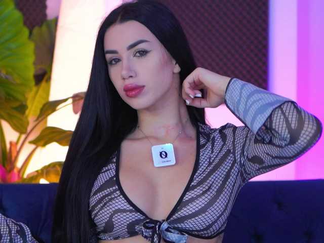 Sex chat gratuit in direct cu JennaDay pe BongaCams