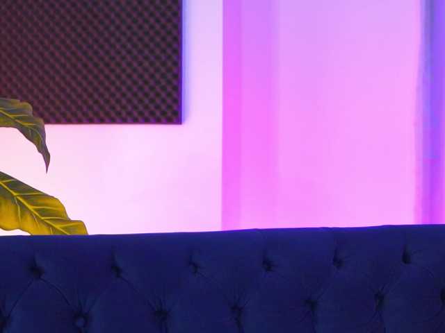 Sex chat gratuit in direct cu JennaDay pe BongaCams